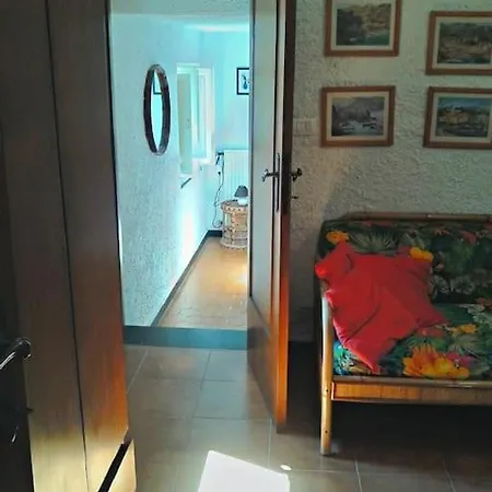Dolce Glicine Bonassola