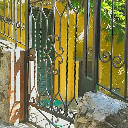 Tatil Evi Dolce Glicine Bonassola